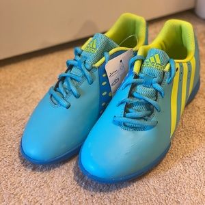 Adidas indoor turf soccer shoes, youth, size 5